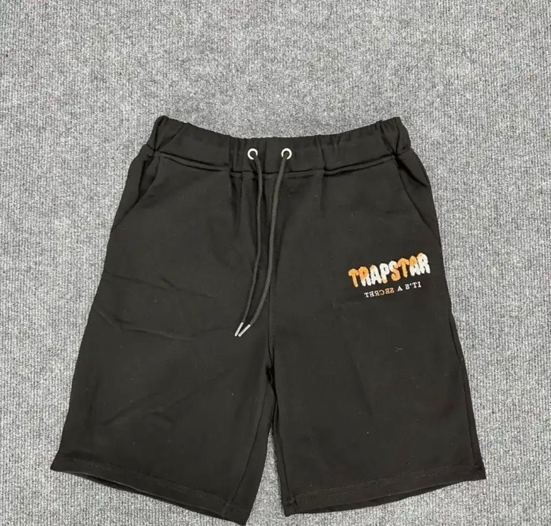 Chenile Shorts and tee -/Black/Orange